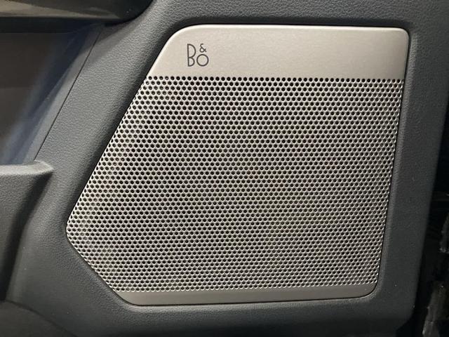 Photo of 2022 Agate Black Metallic Ford F-150