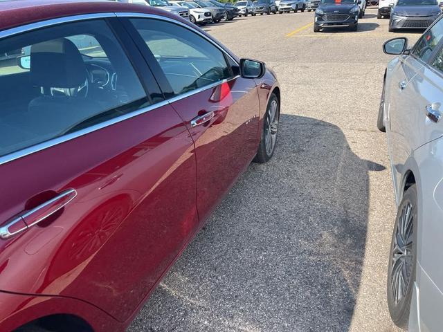 Photo of 2021 Red Chevrolet Malibu
