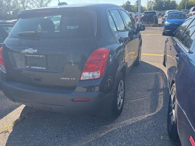 Photo of 2016 Black Granite Metallic Chevrolet Trax