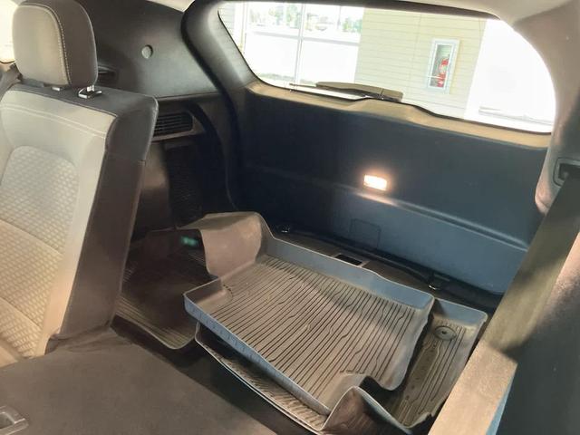 Photo of 2021 Agate Black Metallic Ford Escape