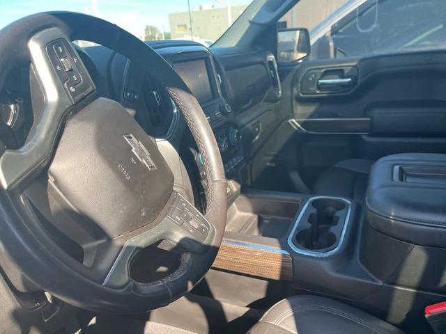 Photo of 2021 Black Chevrolet Silverado 1500