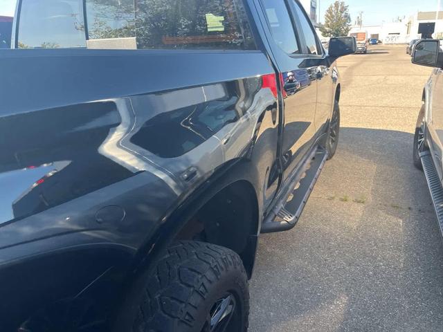Photo of 2021 Black Chevrolet Silverado 1500