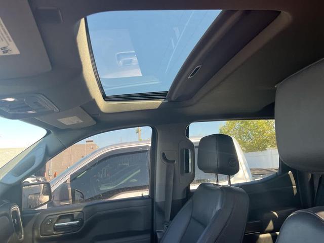 Photo of 2021 Black Chevrolet Silverado 1500