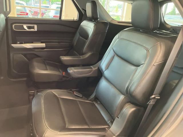 Photo of 2021 Carbonized Gray Metallic Ford Explorer