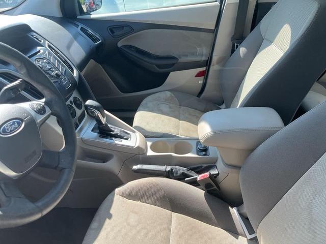 Photo of 2012 Frosted Glass Ford Focus