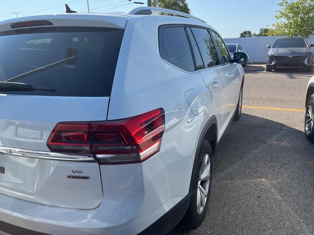Photo of 2019 Pure White Volkswagen Atlas