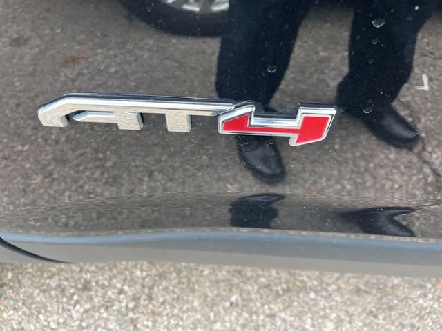 Photo of 2023 Ebony Twilight Metallic GMC Acadia