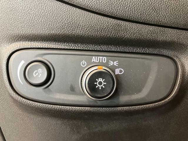 Photo of 2022 Mosaic Black Metallic Chevrolet Equinox
