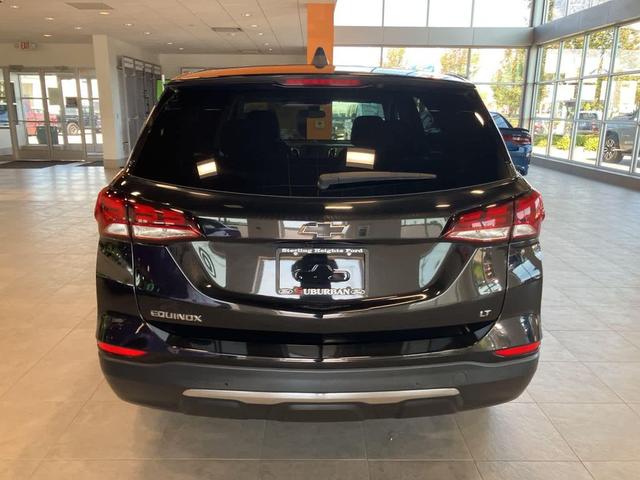 Photo of 2022 Mosaic Black Metallic Chevrolet Equinox
