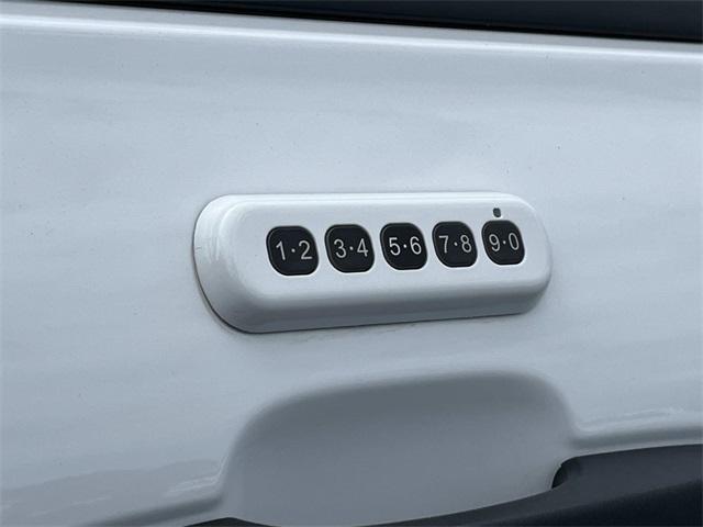 Photo of 2024 Oxford White Ford Ranger