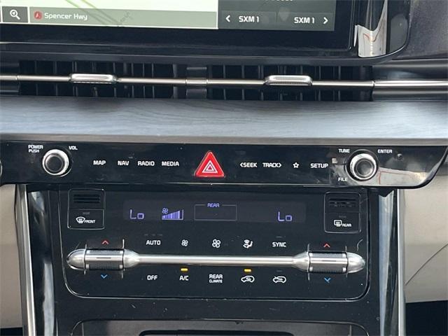 Photo of 2022 Flare Red Kia Carnival