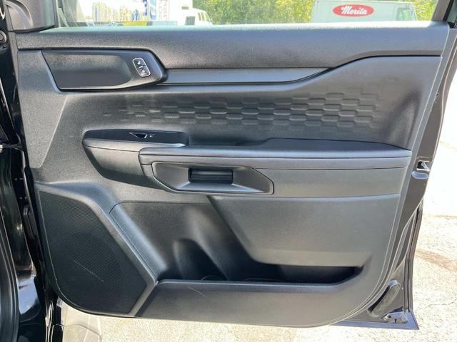 Photo of 2024 Shadow Black Ford Ranger