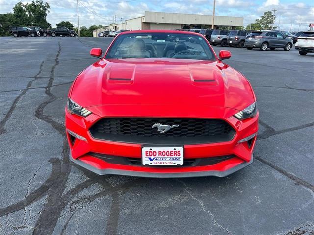 Photo of 2022 Race Red Ford Mustang