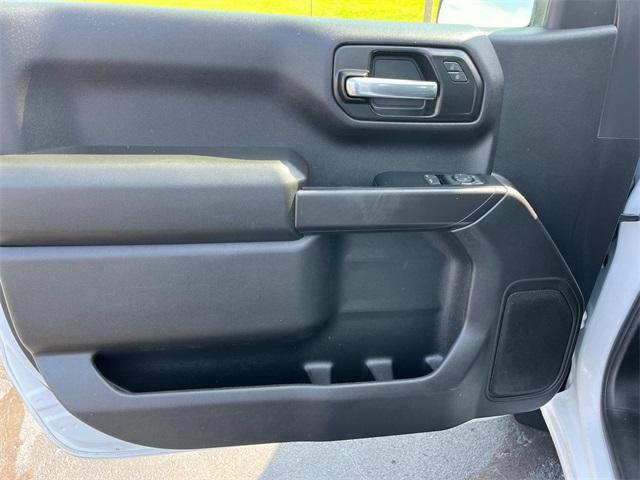 Photo of 2024 Summit White Chevrolet Silverado 1500