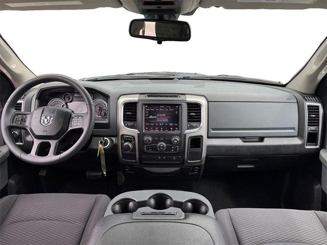 Photo of 2019 Billet Silver Metallic Clearcoat RAM 1500 Classic