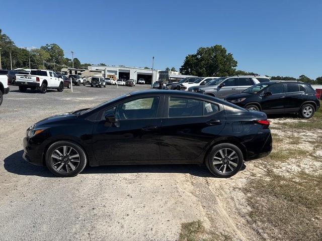 Photo of 2021 Super Black Nissan Versa