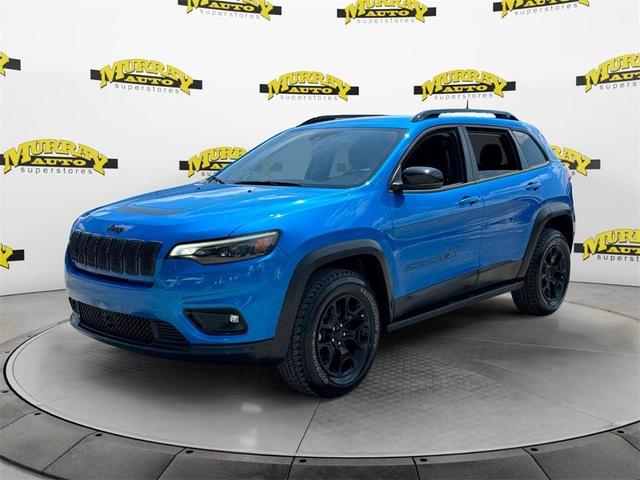 Photo of 2022 Hydro Blue Pearlcoat Jeep Cherokee