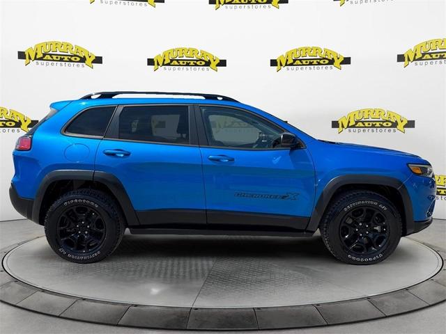 Photo of 2022 Hydro Blue Pearlcoat Jeep Cherokee
