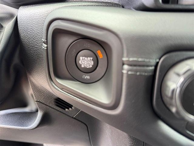 Photo of 2025 Black Clearcoat Jeep Wrangler