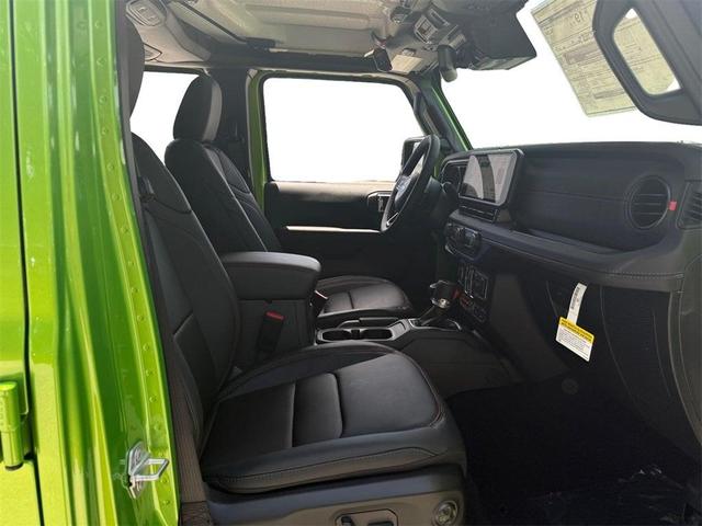 Photo of 2025 Mojito! Clearcoat Jeep Gladiator