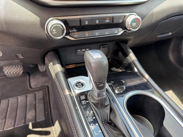 Photo of 2023 Garnet Pearl Nissan Altima