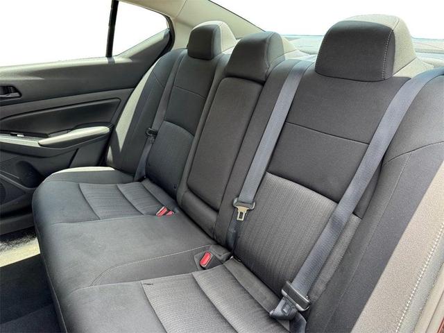 Photo of 2023 Garnet Pearl Nissan Altima