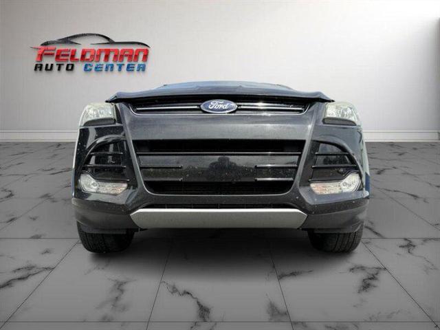 Photo of 2013 Tuxedo Black Ford Escape