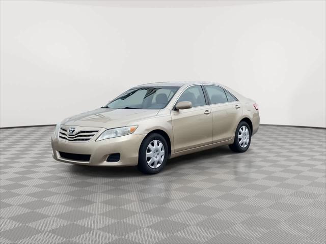 Photo of 2010 Sandy Beach Metallic Toyota Camry