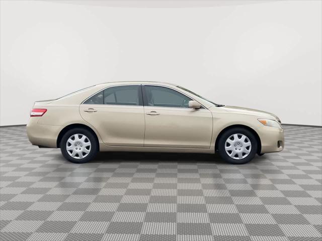 Photo of 2010 Sandy Beach Metallic Toyota Camry