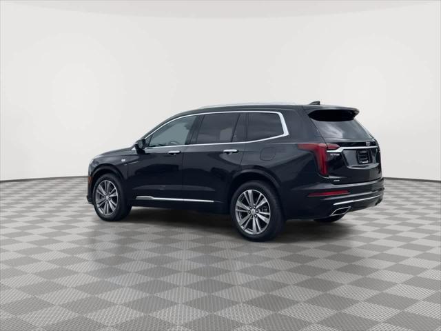 Photo of 2020 Stellar Black Metallic Cadillac XT6