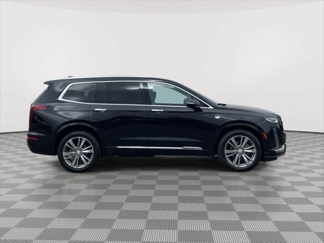 Photo of 2020 Stellar Black Metallic Cadillac XT6