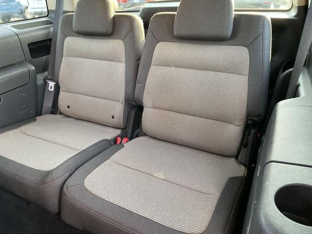 Photo of 2010 White Suede Ford Flex