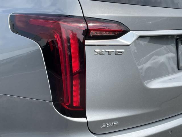 Photo of 2023 Argent Silver Metallic Cadillac XT6