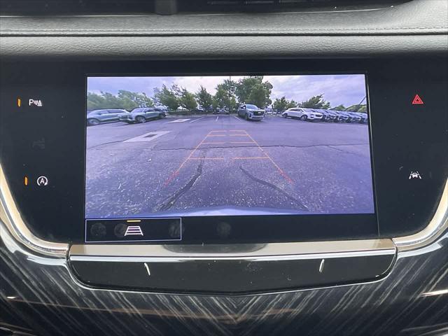 Photo of 2023 Argent Silver Metallic Cadillac XT6