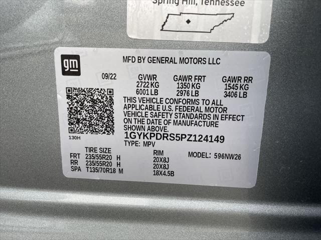 Photo of 2023 Argent Silver Metallic Cadillac XT6