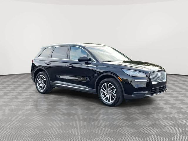 Photo of 2022 Infinite Black Metallic Clearcoat Lincoln Corsair