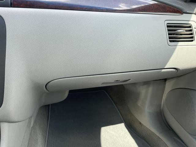 Photo of 2011 Black Onyx Buick Lucerne