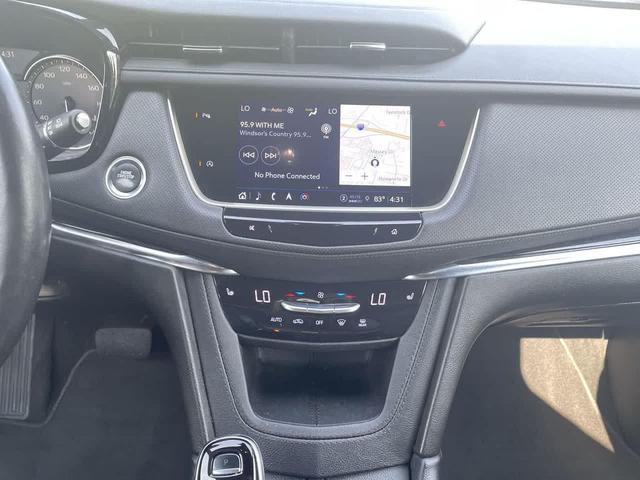 Photo of 2023 Argent Silver Metallic Cadillac XT5