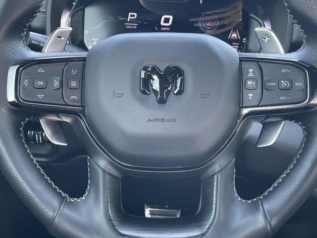 Photo of 2025 Granite Crystal Metallic Clearcoat RAM 1500