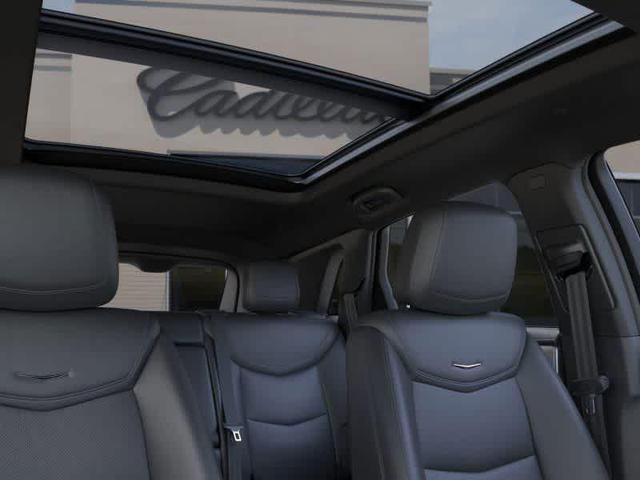 Photo of 2025 Black Cadillac XT5