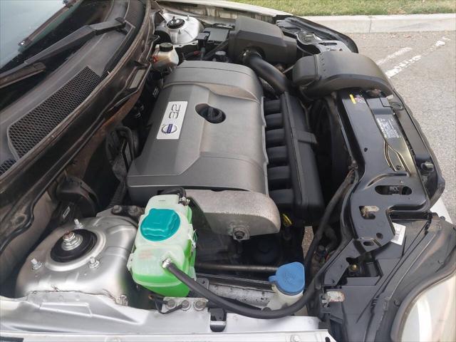 Photo of 2008 Silver Metallic Volvo XC90