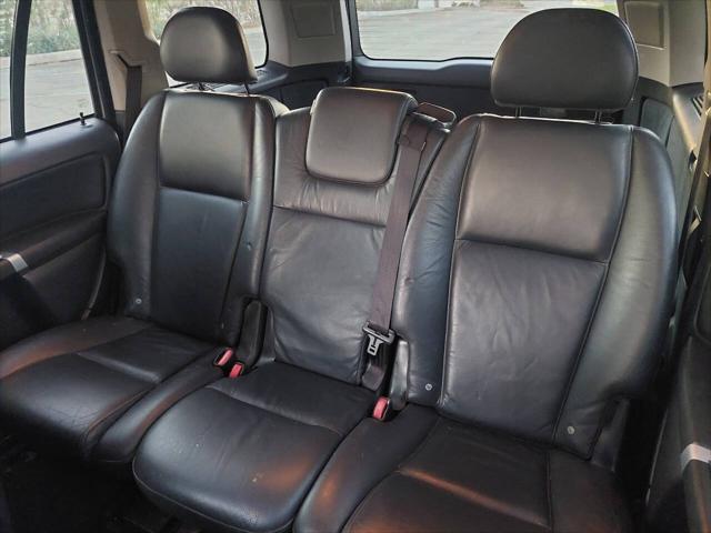 Photo of 2008 Silver Metallic Volvo XC90