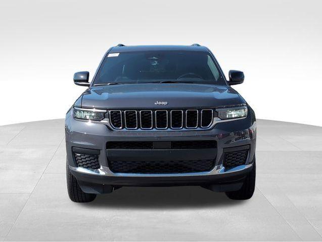 Photo of 2025 Gray Jeep Grand Cherokee L