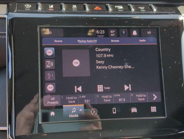 Photo of 2025 Gray Jeep Grand Cherokee L