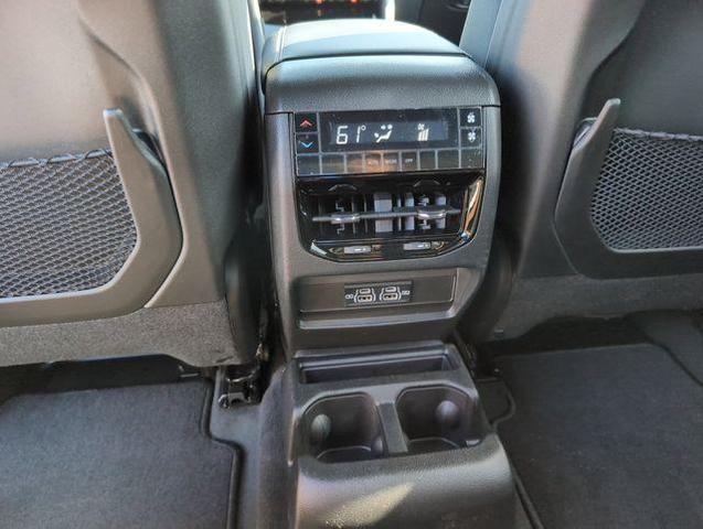 Photo of 2025 Gray Jeep Grand Cherokee L