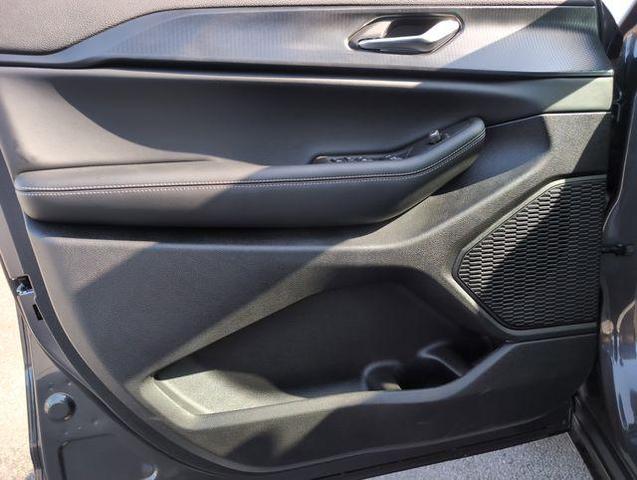 Photo of 2025 Gray Jeep Grand Cherokee L