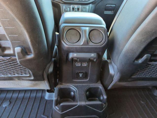 Photo of 2021 Black Jeep Gladiator
