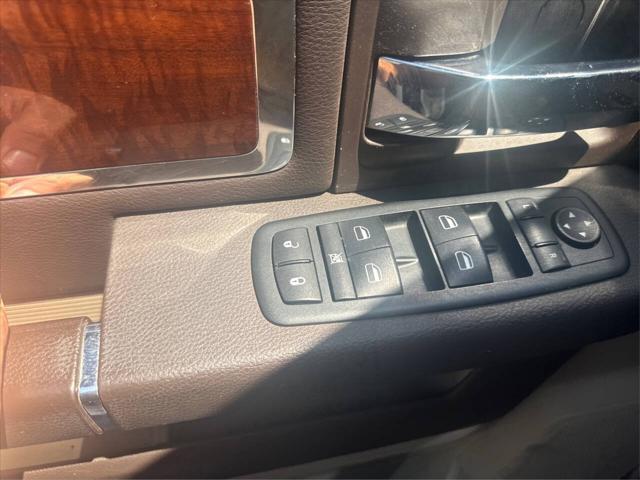 Photo of 2010 Bright White Clearcoat/Light Graystone Pearlcoat Dodge Ram 2500
