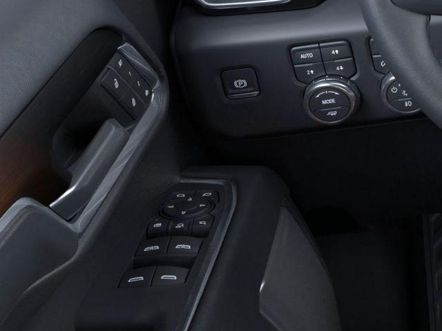 Photo of 2026 Summit White GMC Sierra 2500