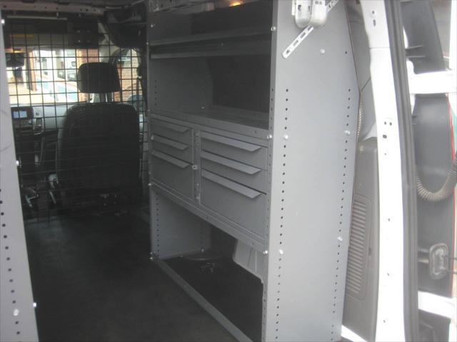Photo of 2019 Frozen White Ford Transit Connect